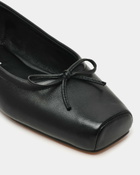 Steve Madden Eleve Flats in Black