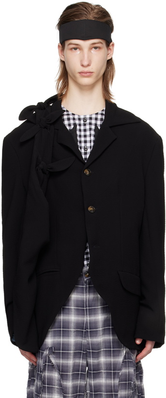 Photo: STRONGTHE Black Sash Knot Blazer