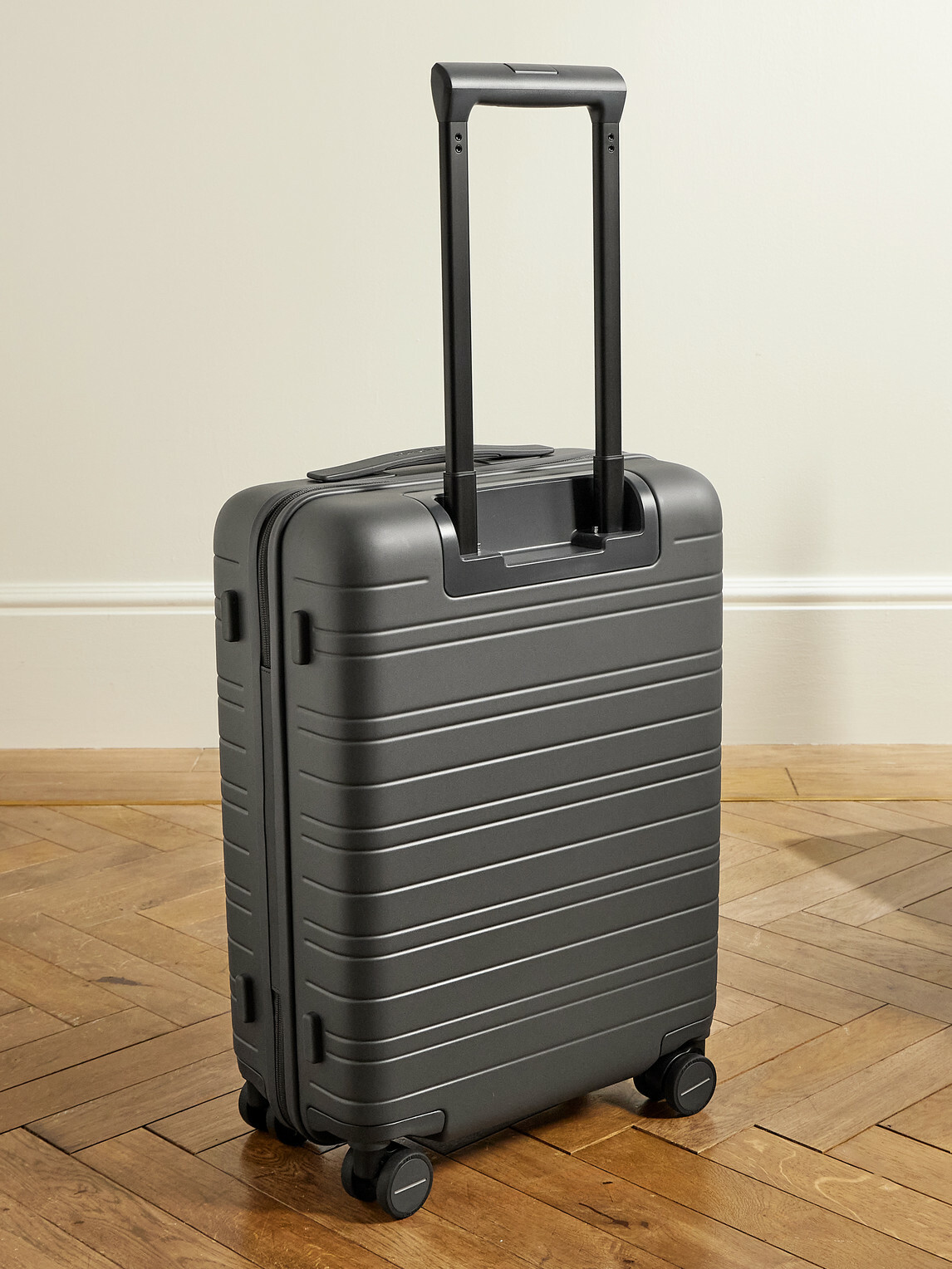 Horizn Studios - H5 RE Hardshell Cabin Suitcase