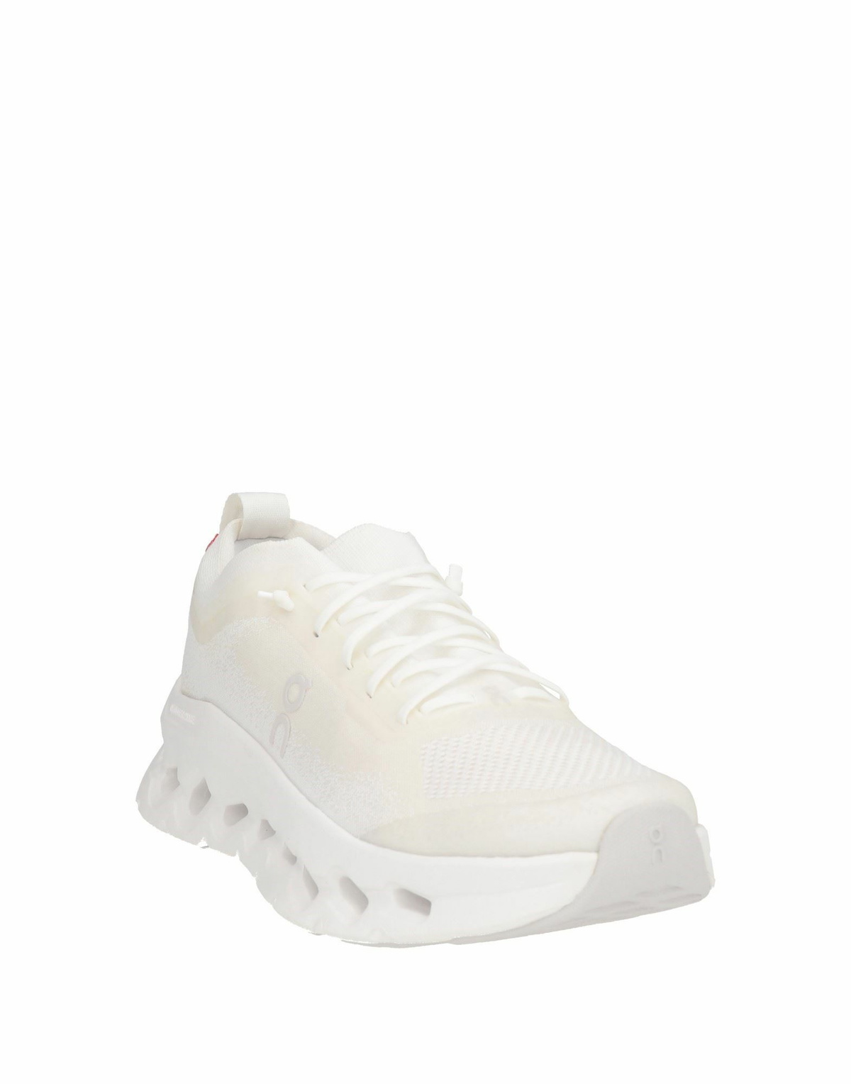 On Cloudtilt Moon Womens Sneakers in White
