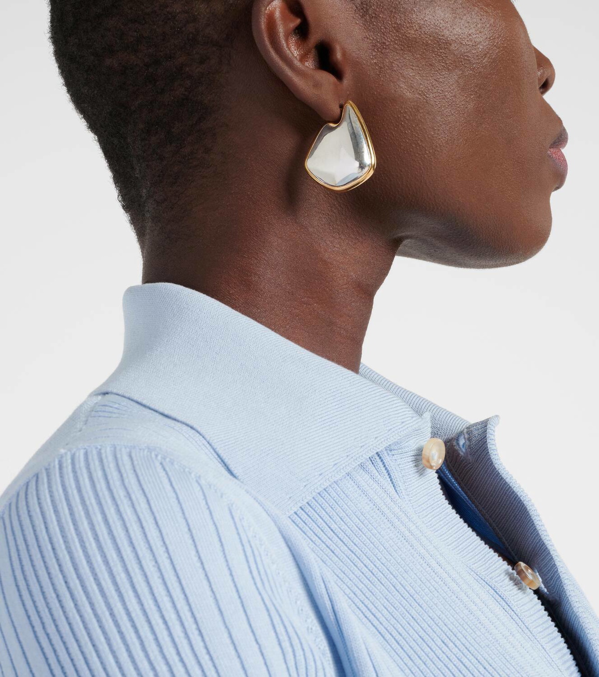 BOTTEGA VENETA☆ Fin Small 18K Gold Sterling Silver Earrings Fin Small 18kt gold-plated sterling silver earrings in green