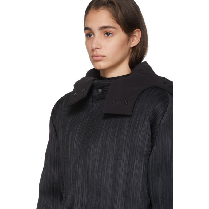 Pleats Please Issey Miyake Reversible Black Down Plisse Jacket