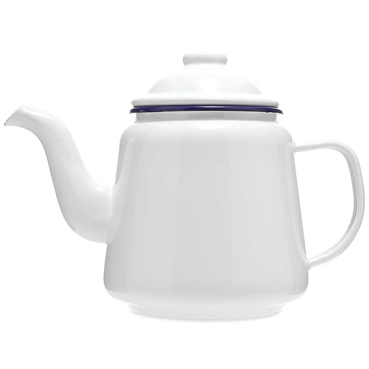 Photo: Falcon Enamelware Tea Pot