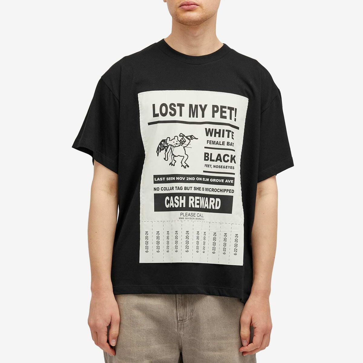 MM6 Maison Margiela Men's Lost My Pet T-Shirt in Black MM6 MM6 Maison Margiela Men's Lost My Pet T-Shirt in Black MM6