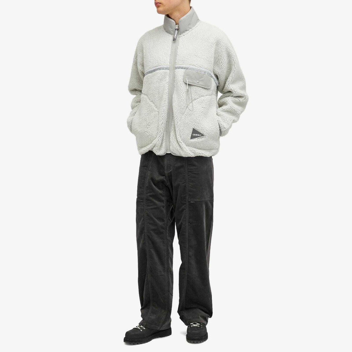 極美品日本製and wander Light Fleece Jacketサイズ4 Gramicci Men's x and wander Tape Fleece Jacket in Light Grey Gramicci