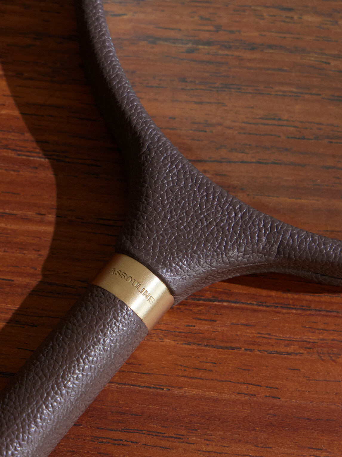 Assouline - Archival Brass and Pebble-Grain Leather Magnifying Glass - Brown