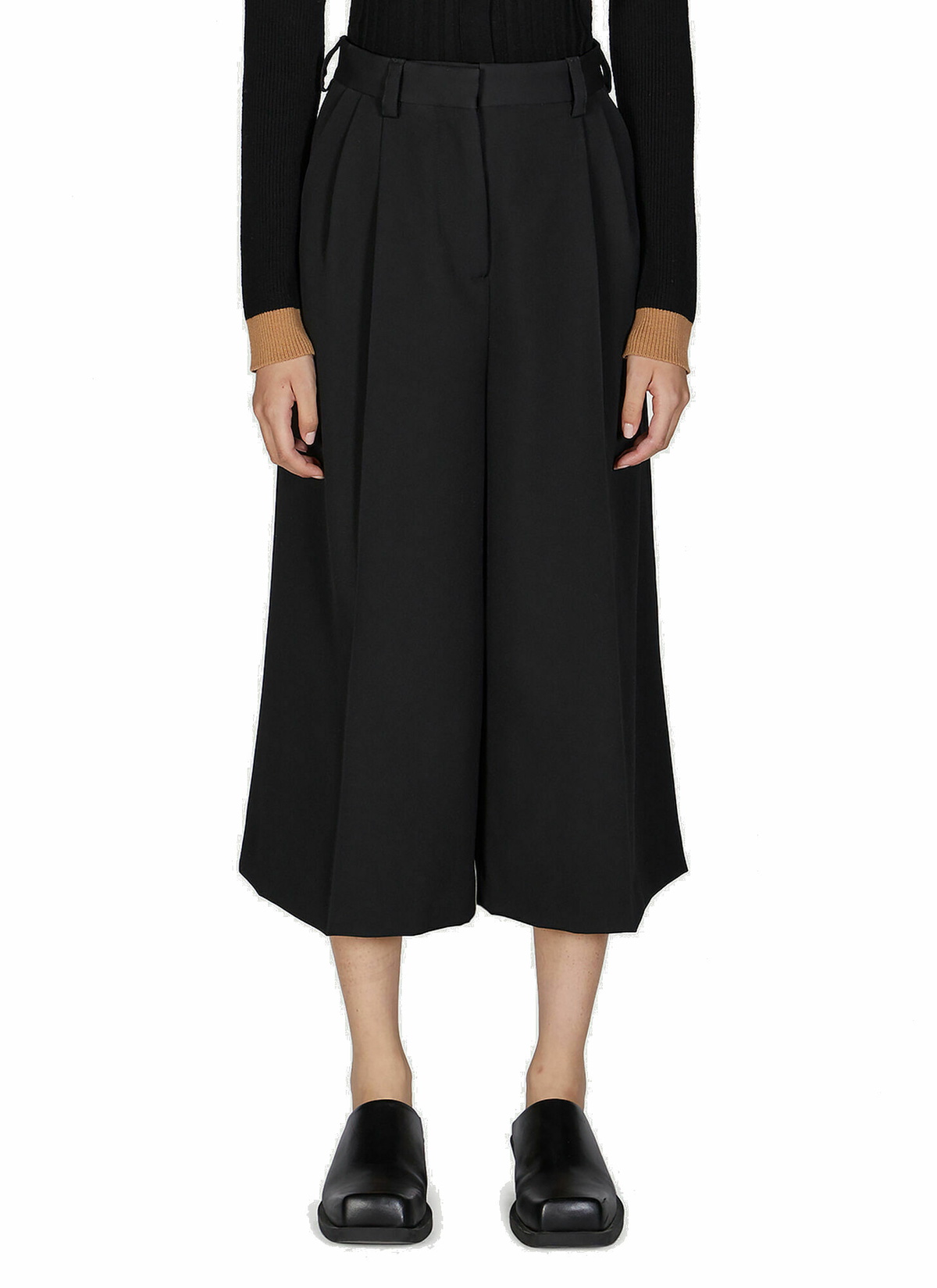 Pleated Cropped Pants in Black Marni