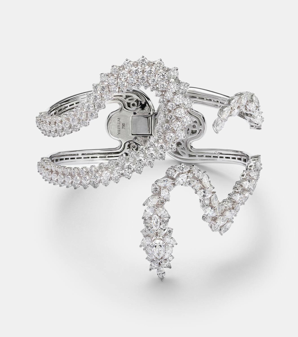 Yeprem Y-Couture 18kt white gold cuff bracelet with diamonds