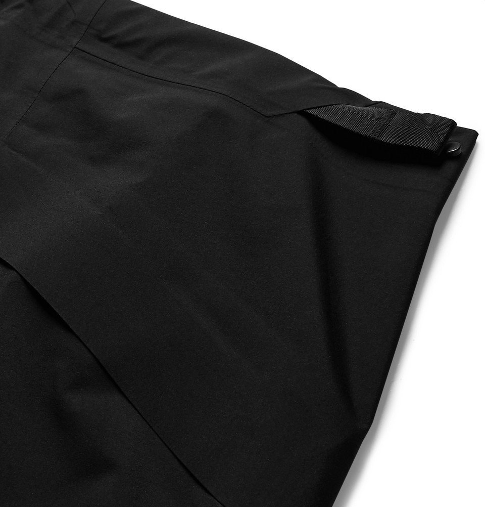 Arc'teryx Veilance - Black Sequent Slim-Fit Cropped GORE-TEX