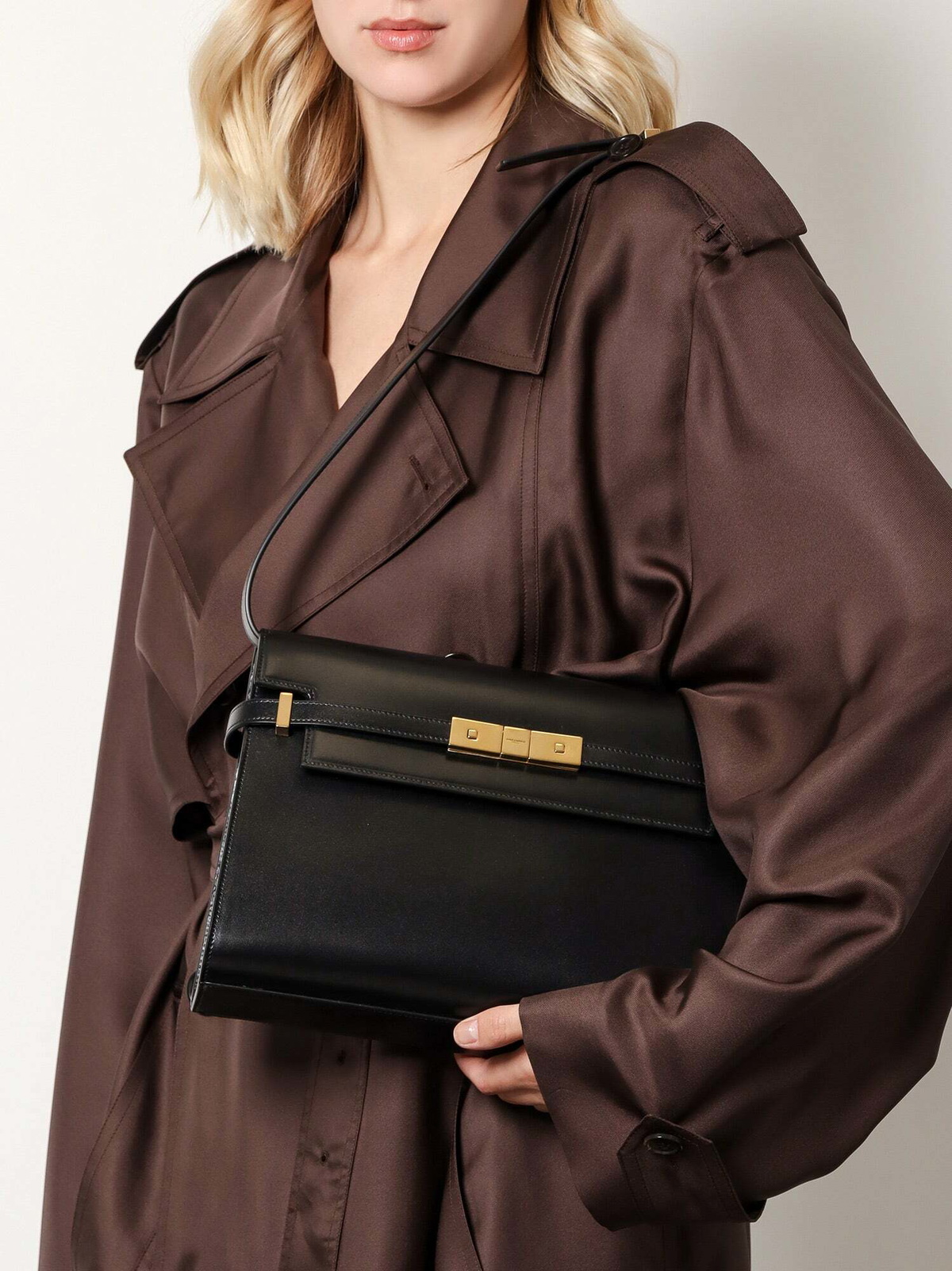 Saint Laurent Manhattan Black Womens Shoulder Bag