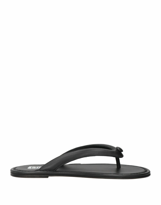 Photo: Medea Womens Thong sandal in Black