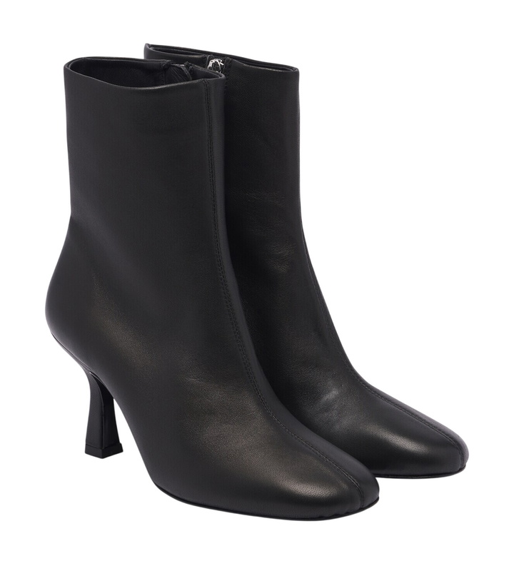 Photo: Souliers Martinez Talin leather ankle boots