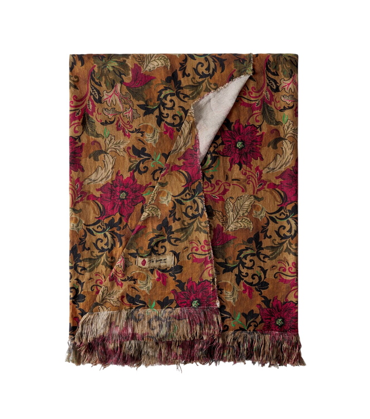 Photo: The House of Lyria Tormento floral linen tablecloth