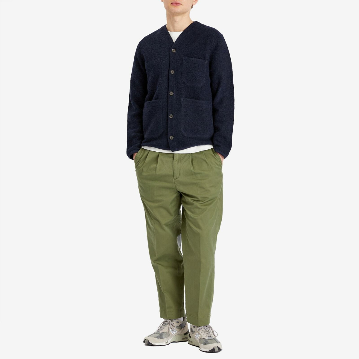Barbour Men's Ted Relaxed Fit Chino Trousers in Olive Barbour