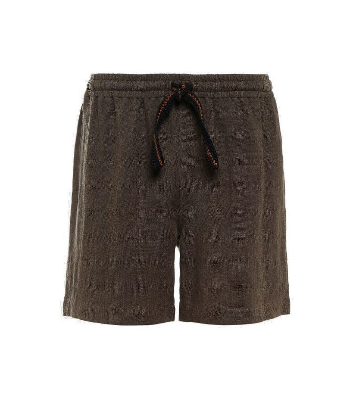 Photo: Commas Linen shorts