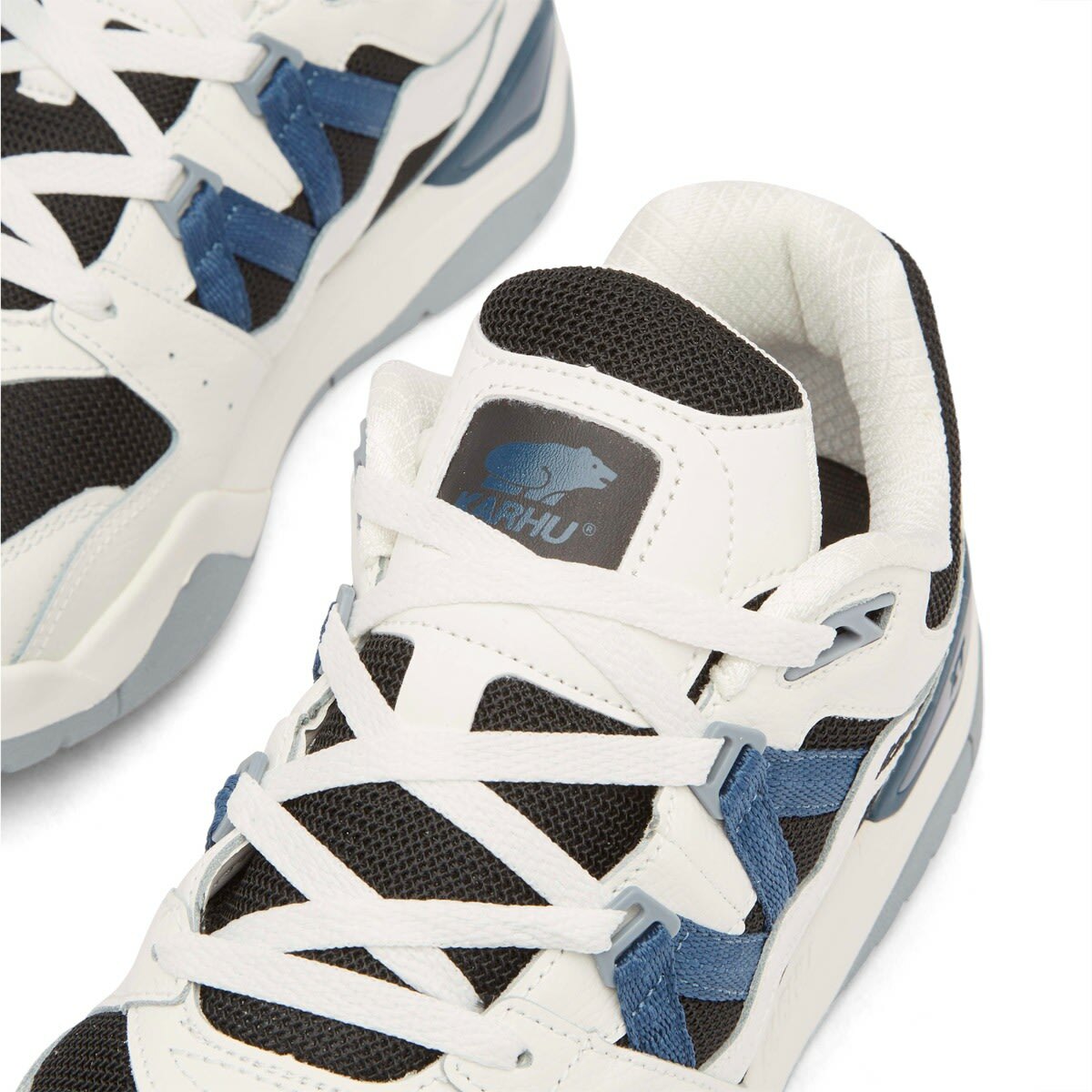 Karhu Men's Fusion XT Sneaker in Bright White/Deep Dive