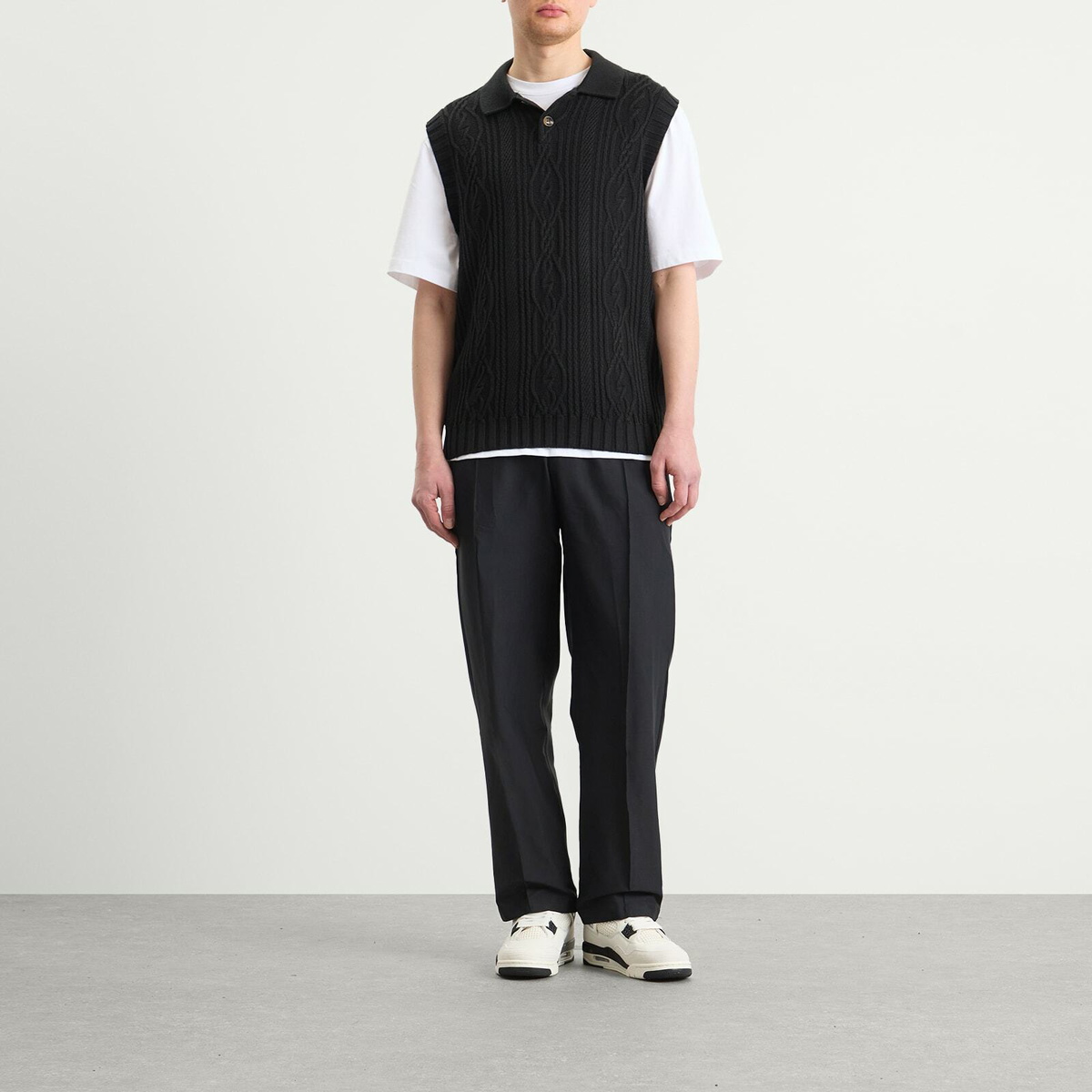 Air Jordan Men's Golf Vest in Black