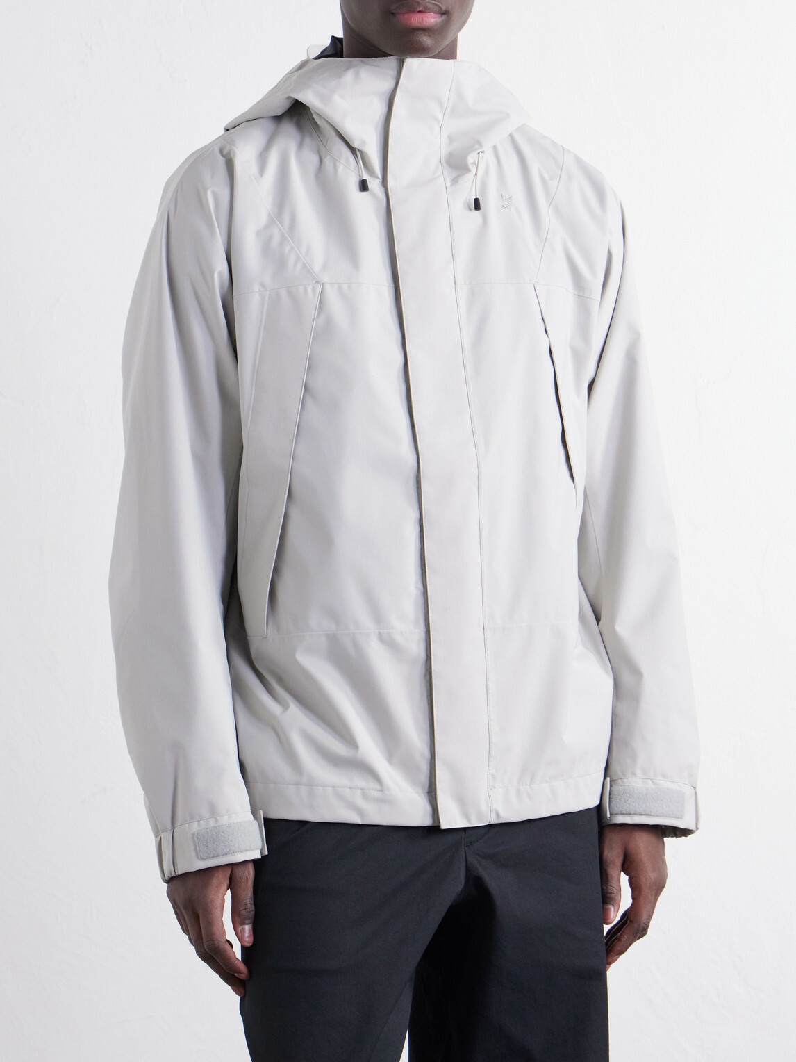 Goldwin - Barite Hooded Panelled Shell Ski Jacket - Neutrals