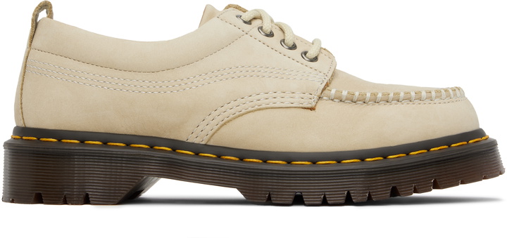 Photo: Dr. Martens Beige Lowell Derbys