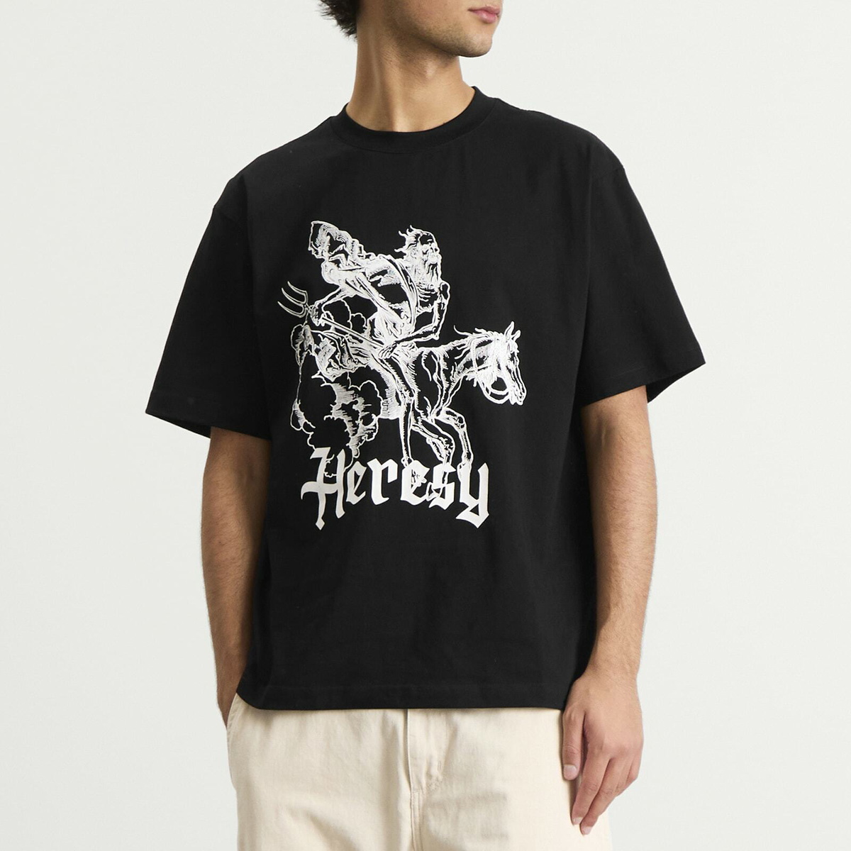 Heresy Men's Pestilence T-Shirt in Black