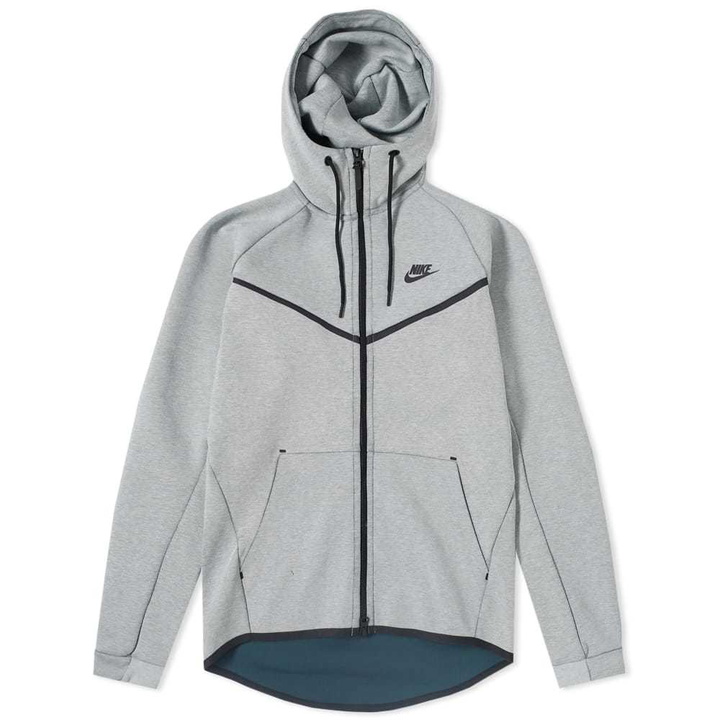 Photo: Nike Tech Fleece Windrunner Hoody Grey