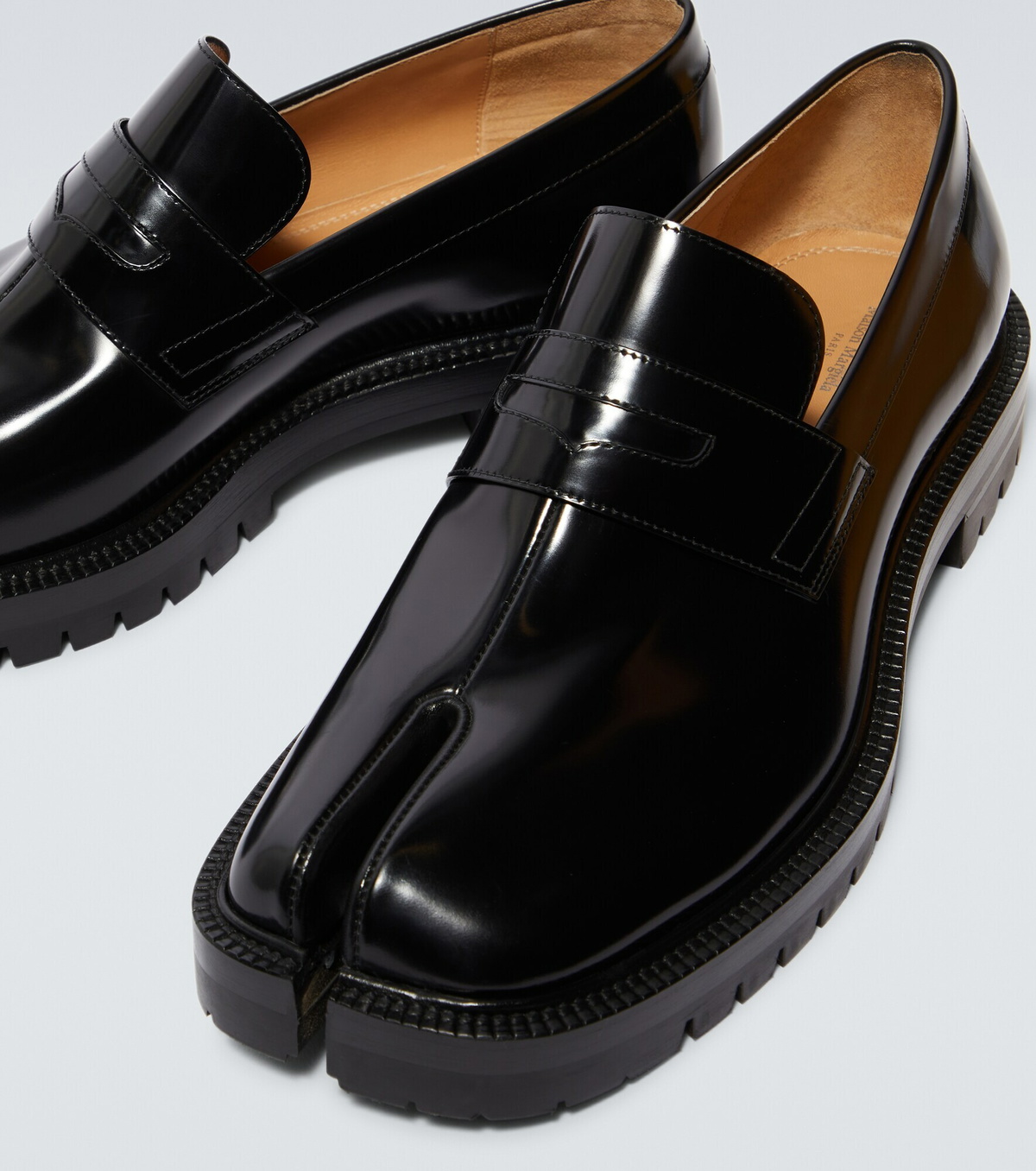 Maison Margiela - Tabi patent leather loafers Maison Margiela