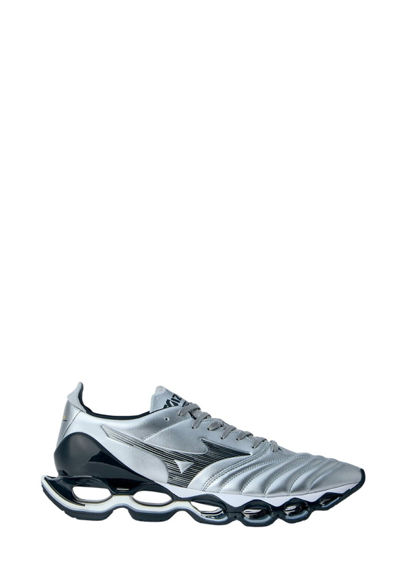 Photo: Mizuno Wave Prophecy Morelia Neo Sneakers