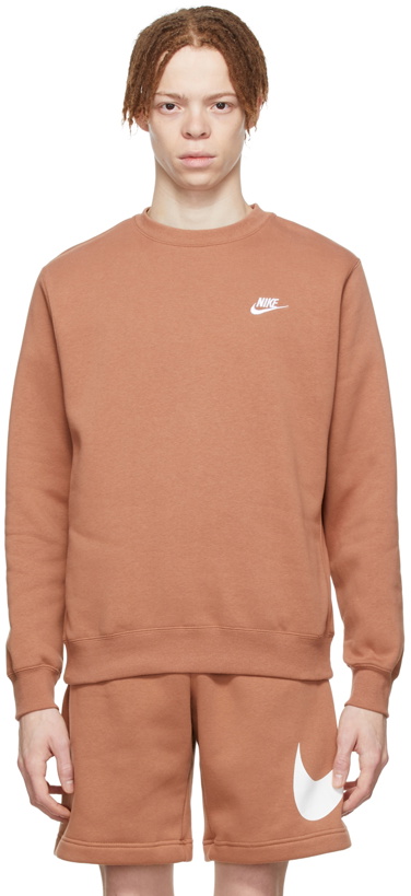 Photo: Nike Brown Sportswear Club Sweatshirt