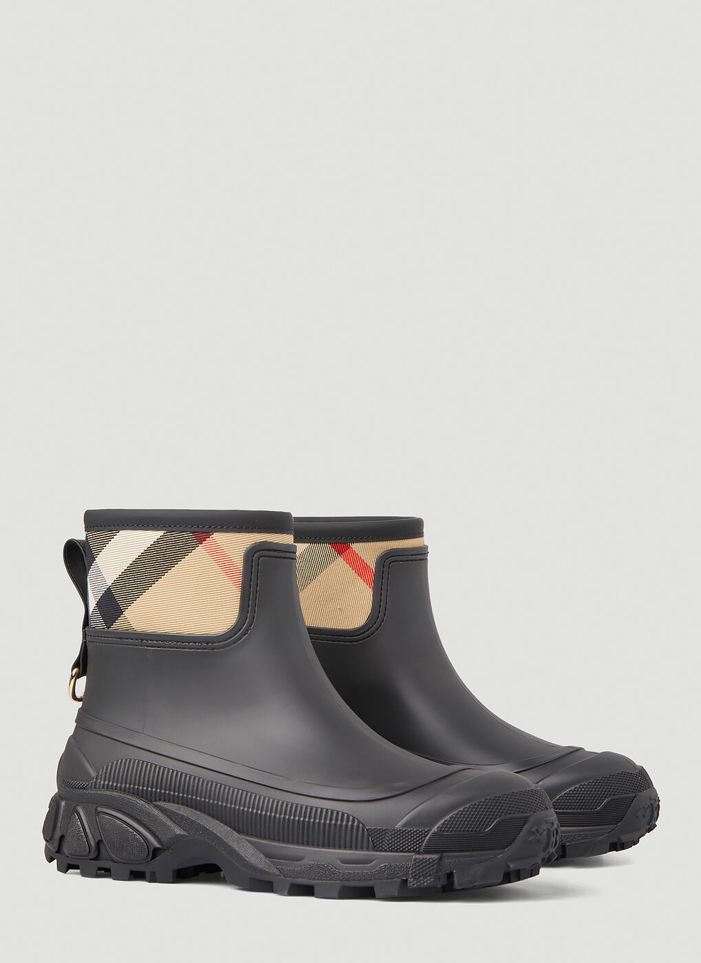 Burberry best sale low boots