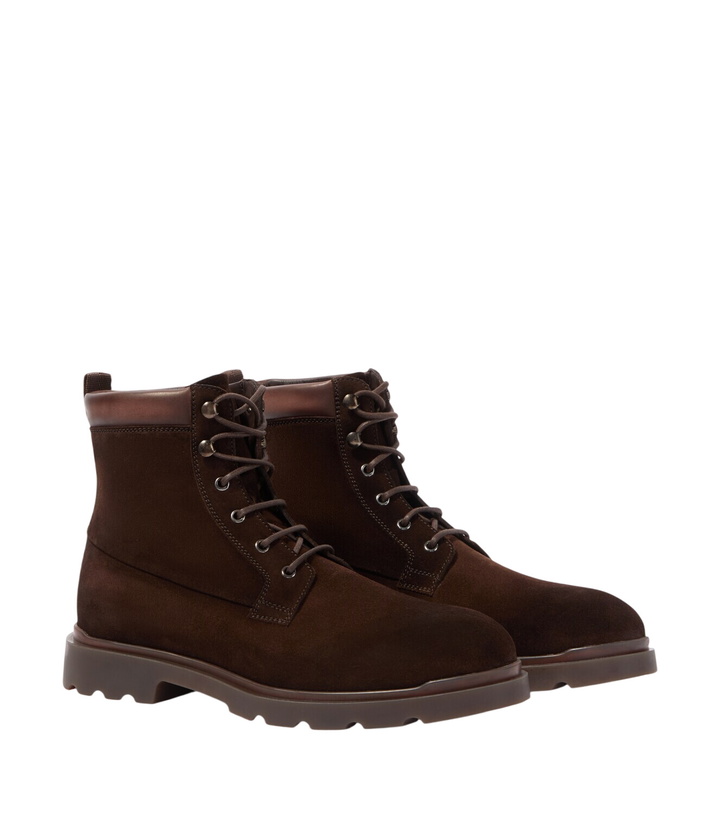 Photo: Magnanni Montero suede lace-up boots
