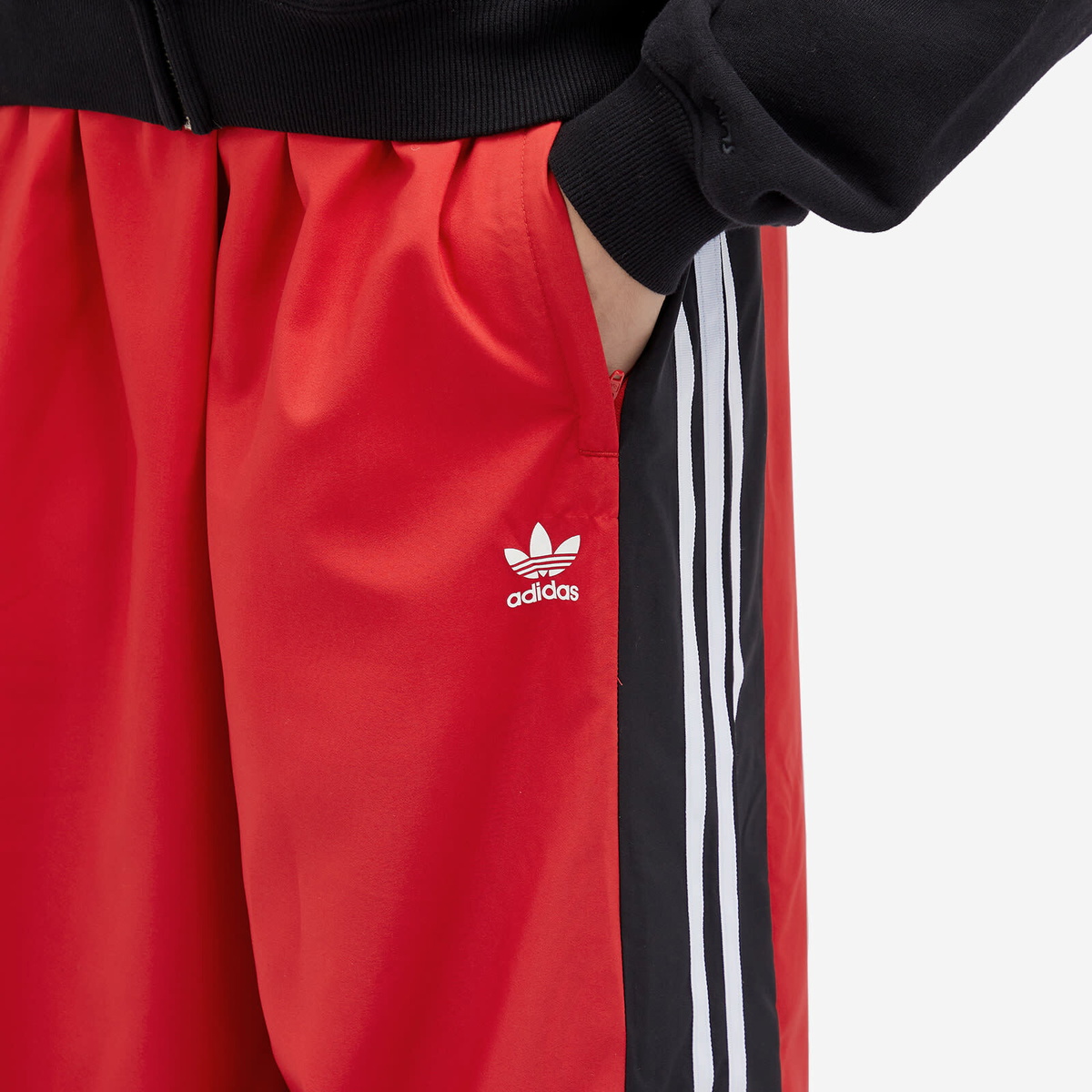 パンツ ADIDAS Oversized Zip-Off Track Pants 4FK1274 WMNS) adidas Adilenium Season 2 Oversized Zip-Off Track