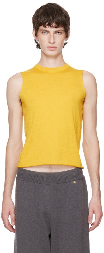Photo: extreme cashmere Yellow n°231 Tank Top