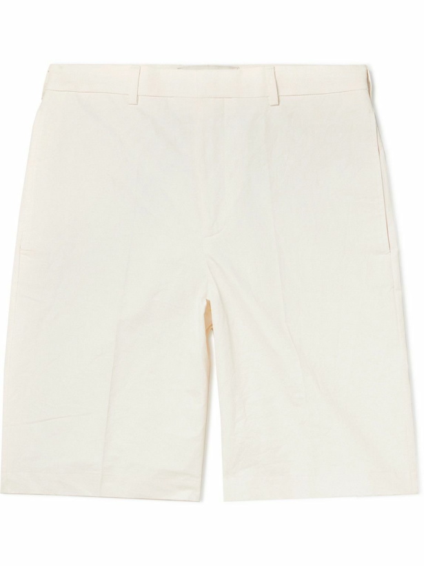 Photo: RÓHE - Crushed Straight-Leg Cotton and Linen-Blend Shorts - White