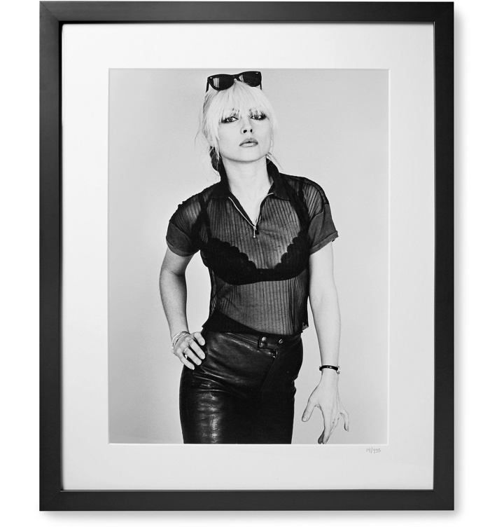 Photo: Sonic Editions - Framed 1977 Debbie Harry Print, 16" x 20" - Black