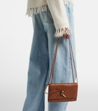 Bottega Veneta Andiamo Intrecciato leather pouch