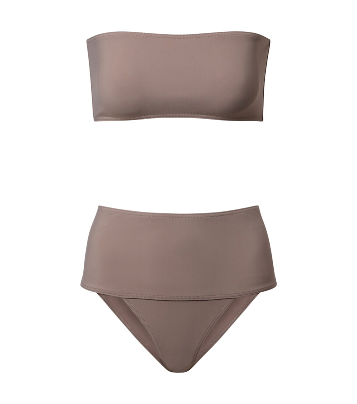 Photo: Alaïa Jersey bikini