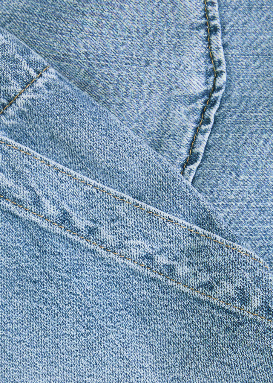 Good American Lite Denim Shorts Indigo