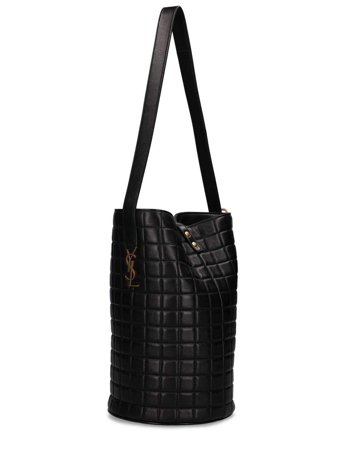 【関税&送料込】Laurent Large Cecile Bucket Bag Saint Laurent Large Cecile Bucket Bag in Noir | FWRD
