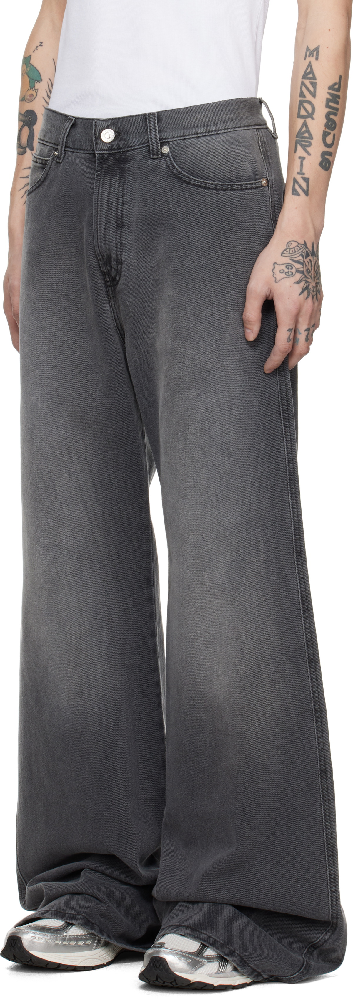 LU'U DAN グレー Phat ジーンズ Gray Phat Jeans by LU'U DAN on Sale