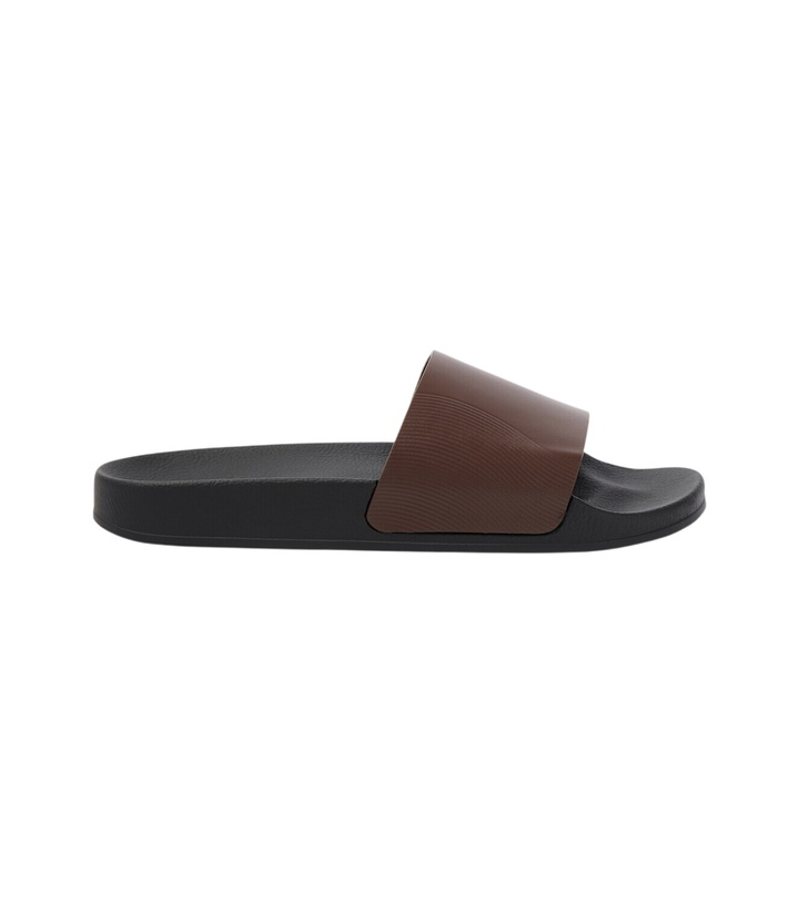 Photo: Frescobol Carioca Humberto leather slides