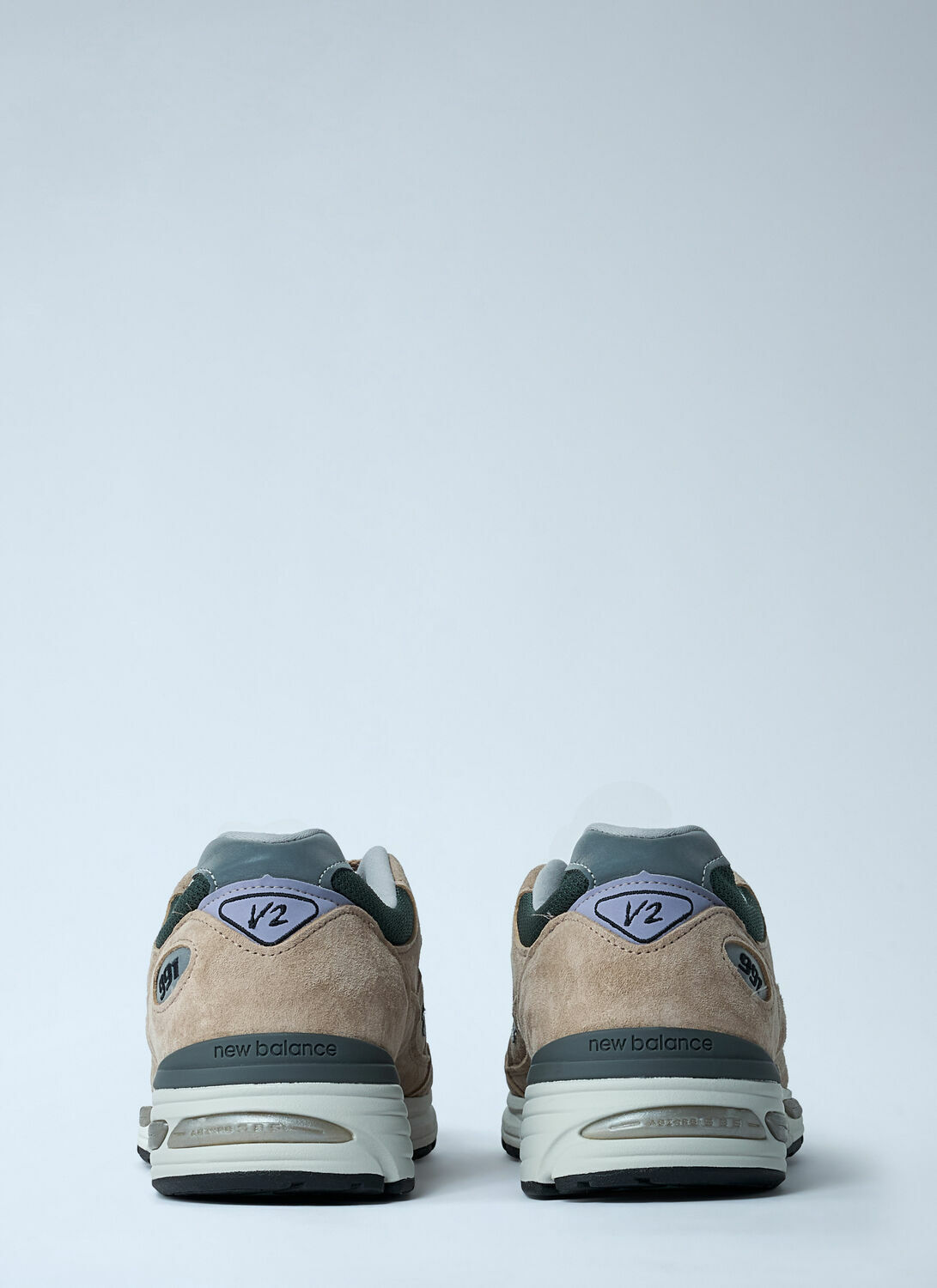 New Balance 991v2 Sneakers