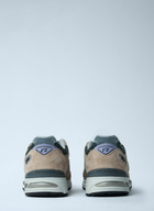 New Balance 991v2 Sneakers