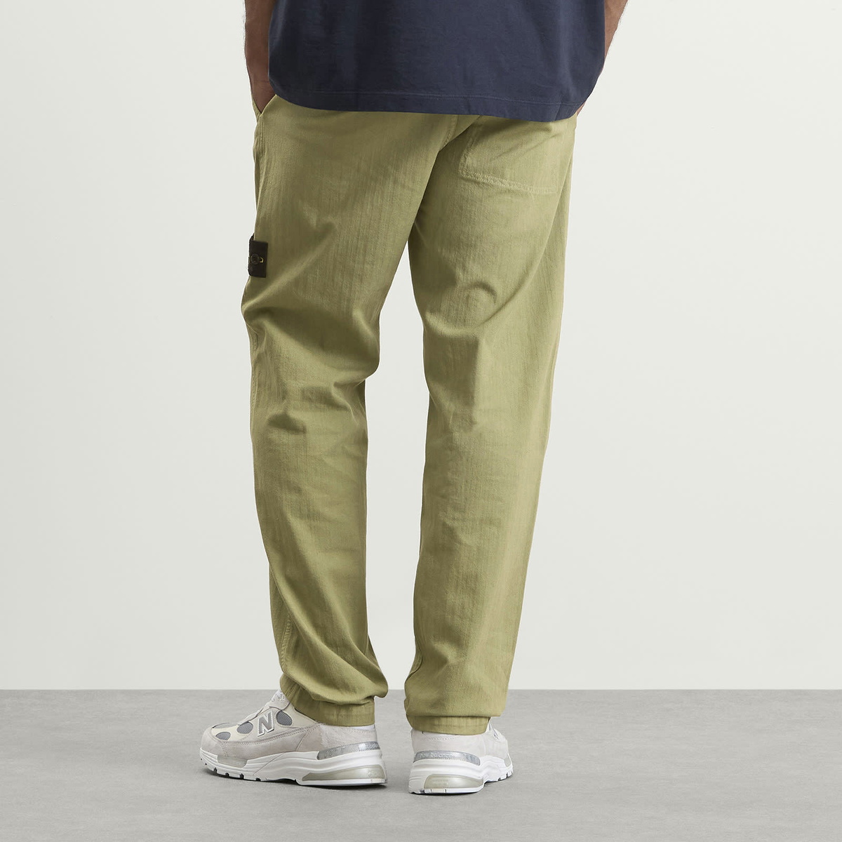 Stone Island Men's Cotton Herringbone Trousers in Laurel Green