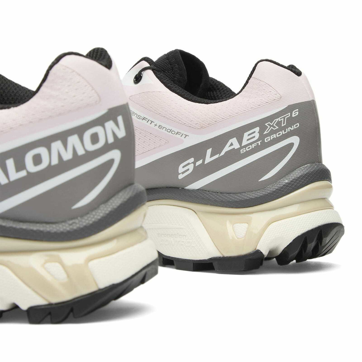 Salomon Women's XT-6 Sneaker in Cloudburst/Icy Pink/Tapioca