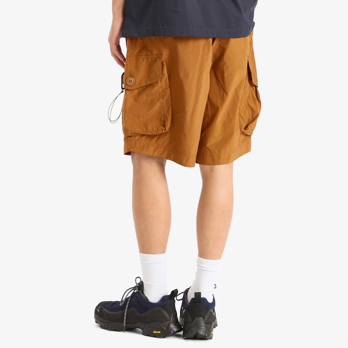 and wander Men's Oversized Cargo Shorts in Light Brown