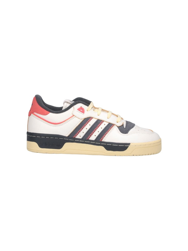 Photo: Adidas rivalry 86 Low-top Sneakers
