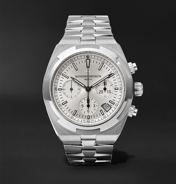 Photo: Vacheron Constantin - Overseas Automatic Chronograph 42.5mm Stainless Steel Watch, Ref. No. 5500V/110A-B075 - Silver