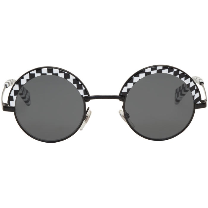 Photo: Oliver Peoples pour Alain Mikli Black and White Check A04003N Sunglasses