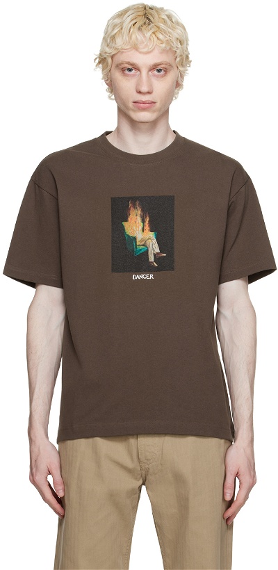 Photo: DANCER Brown Burning T-Shirt