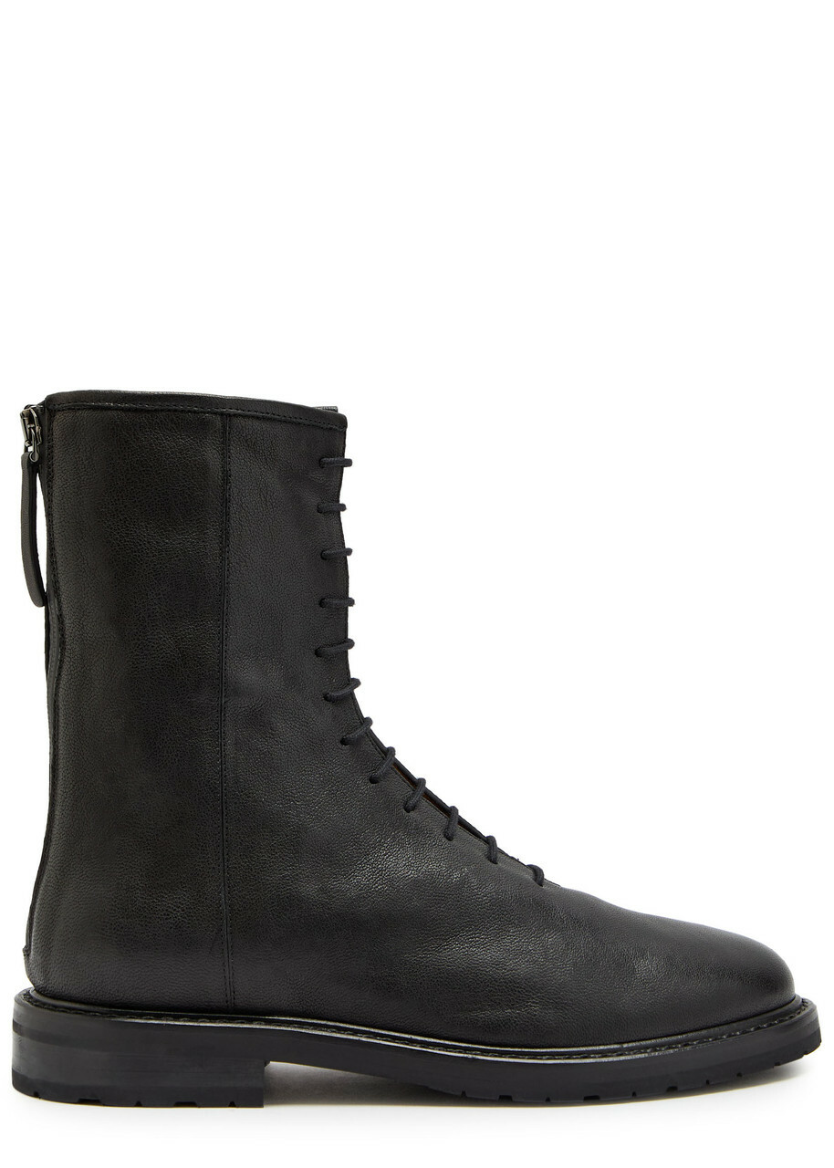 Legres Grained Leather Ankle Boots Black